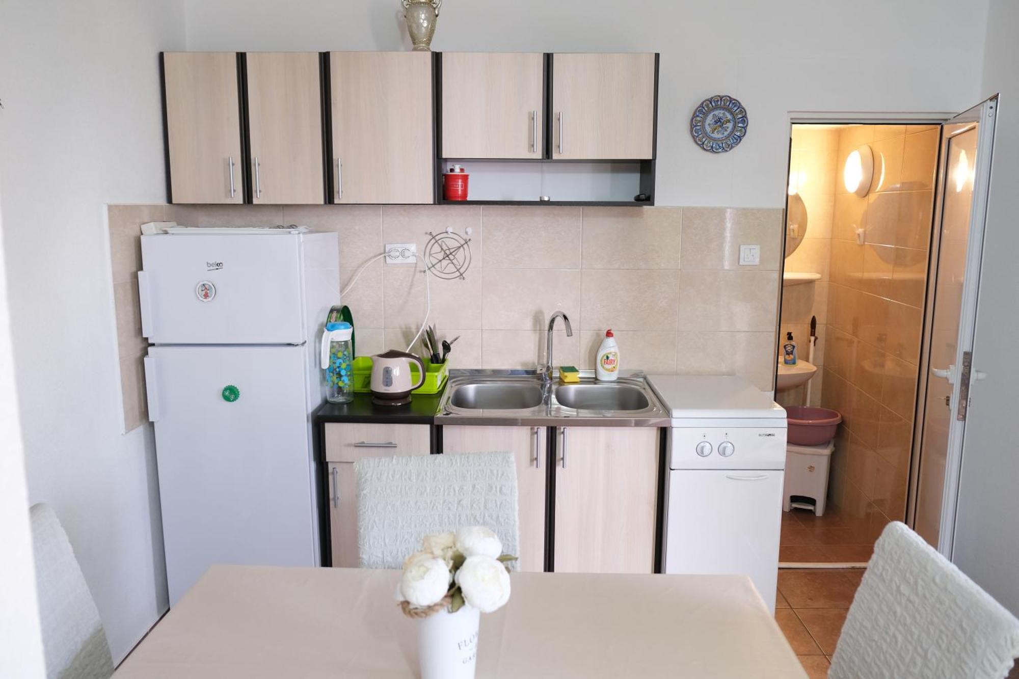 Apartmani Janosevic ストモレ 部屋 写真