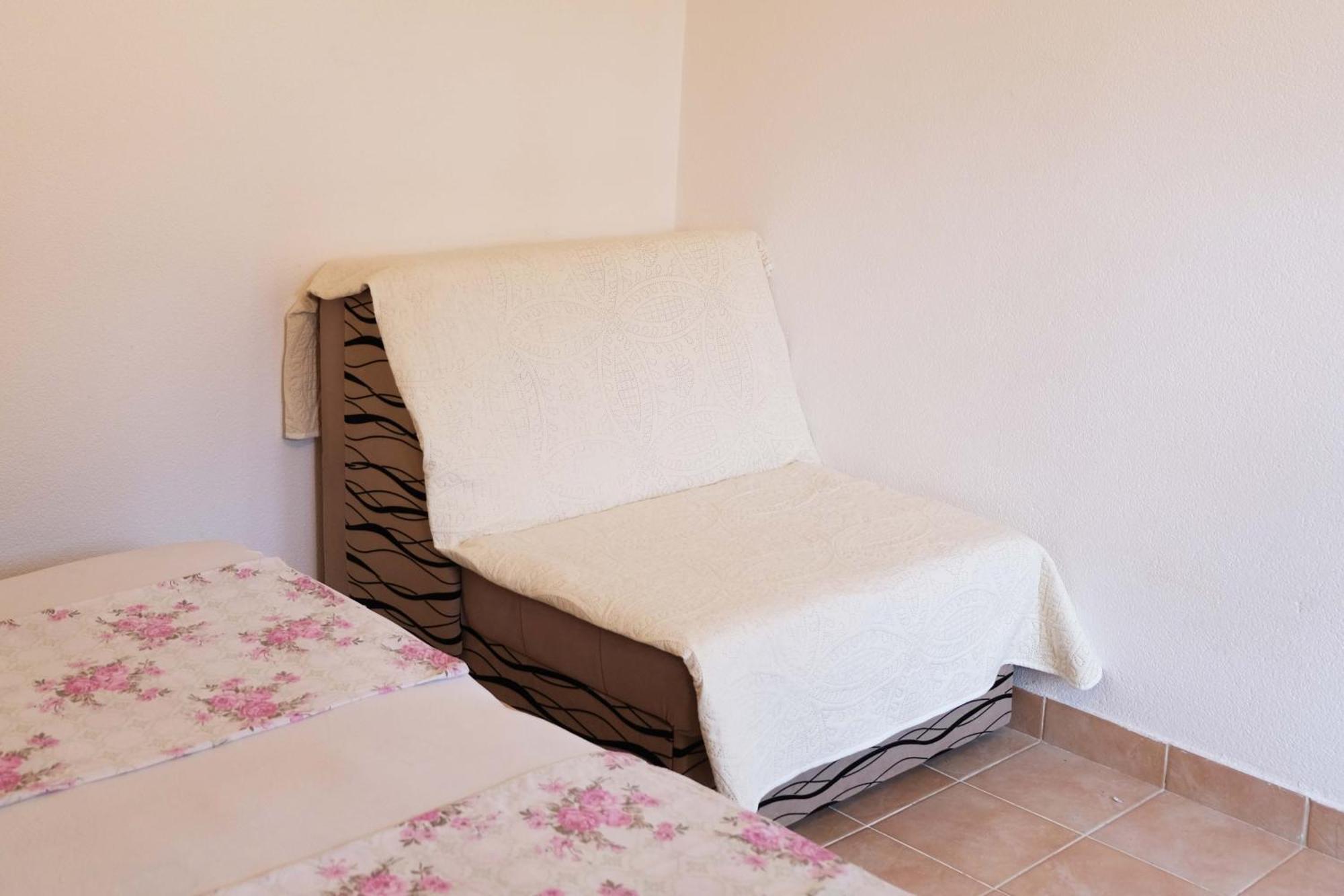 Apartmani Janosevic ストモレ 部屋 写真