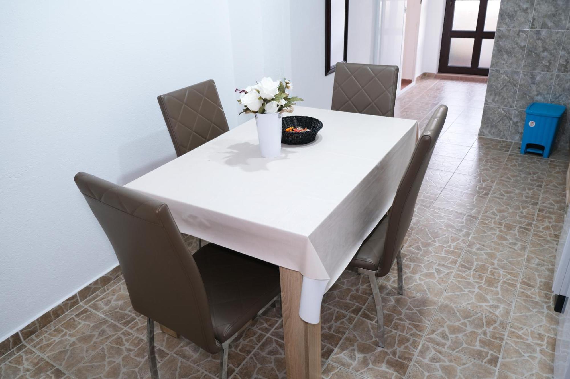Apartmani Janosevic ストモレ エクステリア 写真